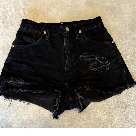 Vintage Wrangler red tab cut off shorts, size 3x34 - Picture 2 of 9